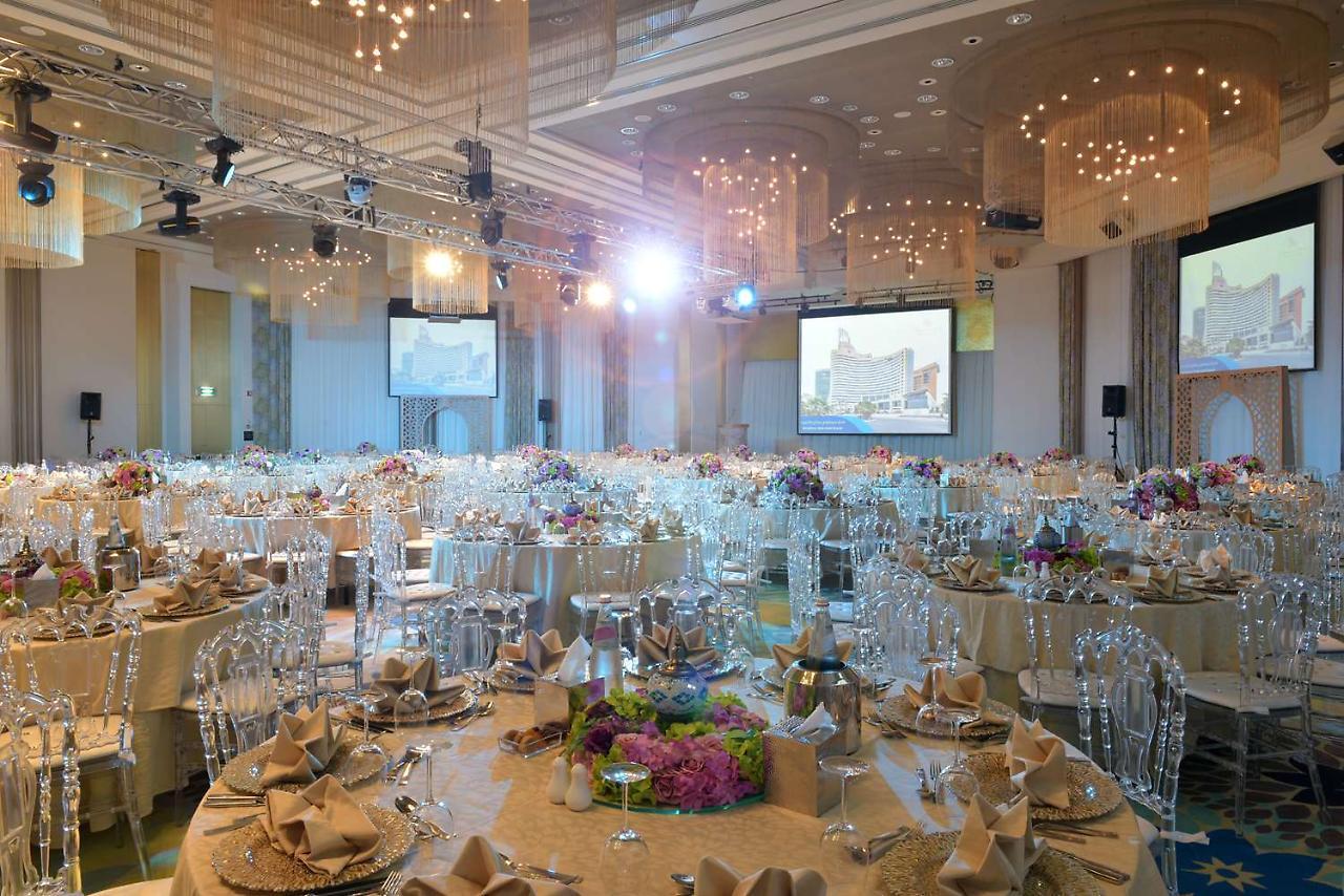 Symphony Style Hotel Kuwait Salmiya Extérieur photo The 2012 Gala Dinner