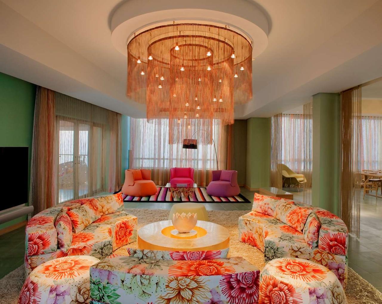 Symphony Style Hotel Kuwait Salmiya Extérieur photo A suite at the W Hotel in Beijing