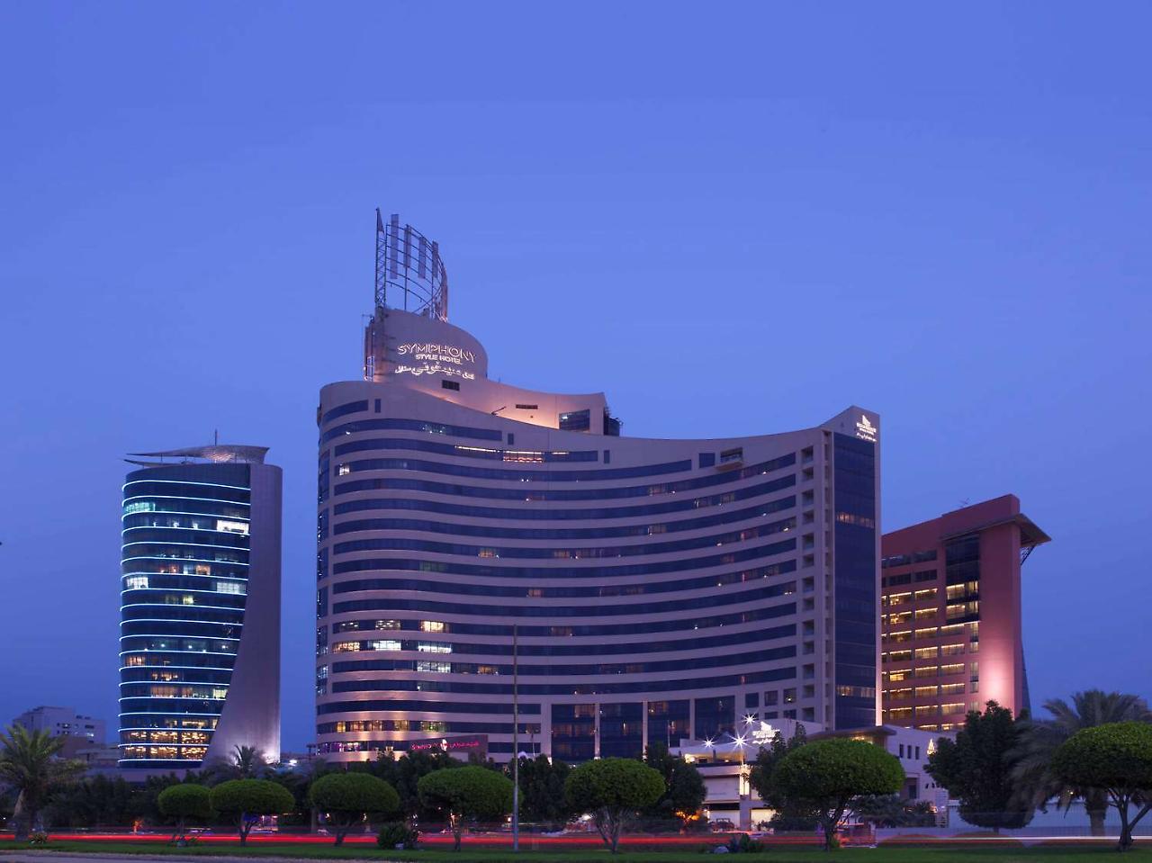 Symphony Style Hotel Kuwait Salmiya Extérieur photo The Westin Dubai