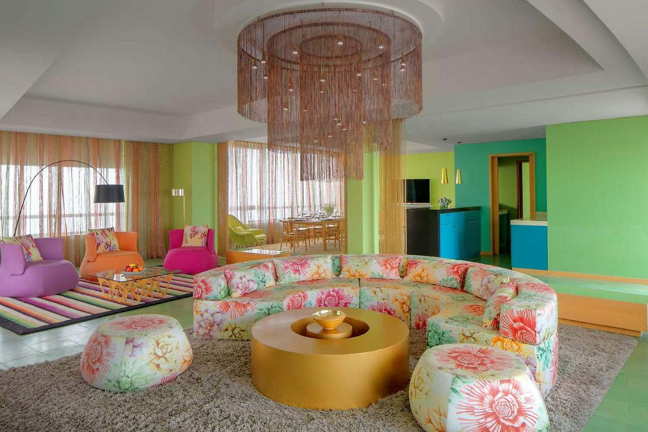 Symphony Style Hotel Kuwait Salmiya Extérieur photo The Living Room