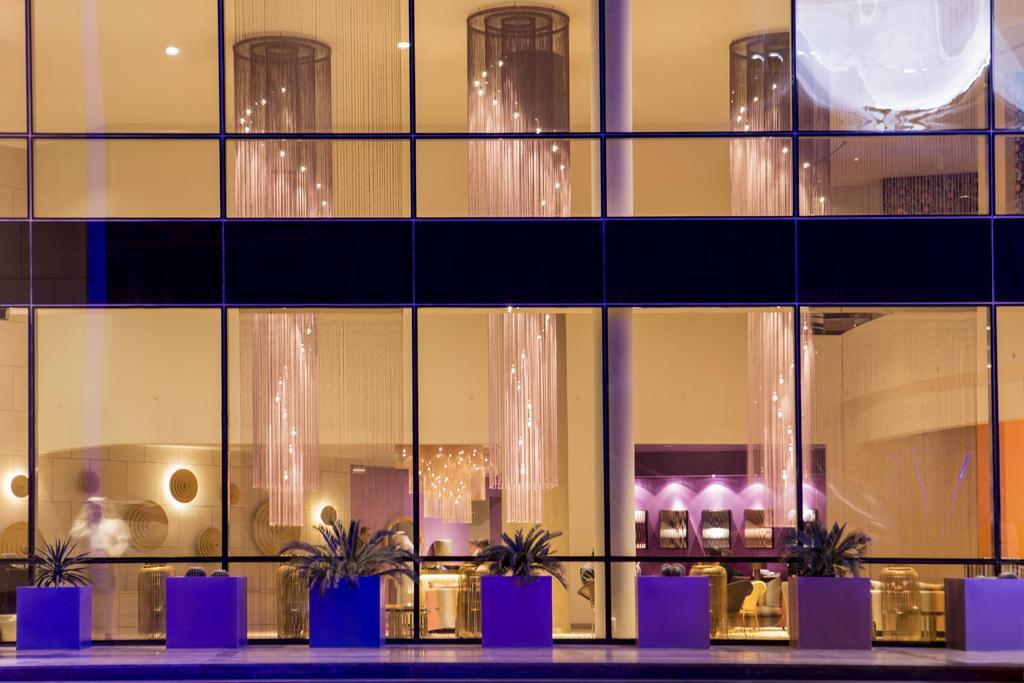 Symphony Style Hotel Kuwait Salmiya Extérieur photo The interior of the hotel
