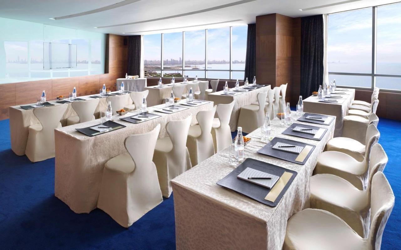 Symphony Style Hotel Kuwait Salmiya Extérieur photo Meeting room