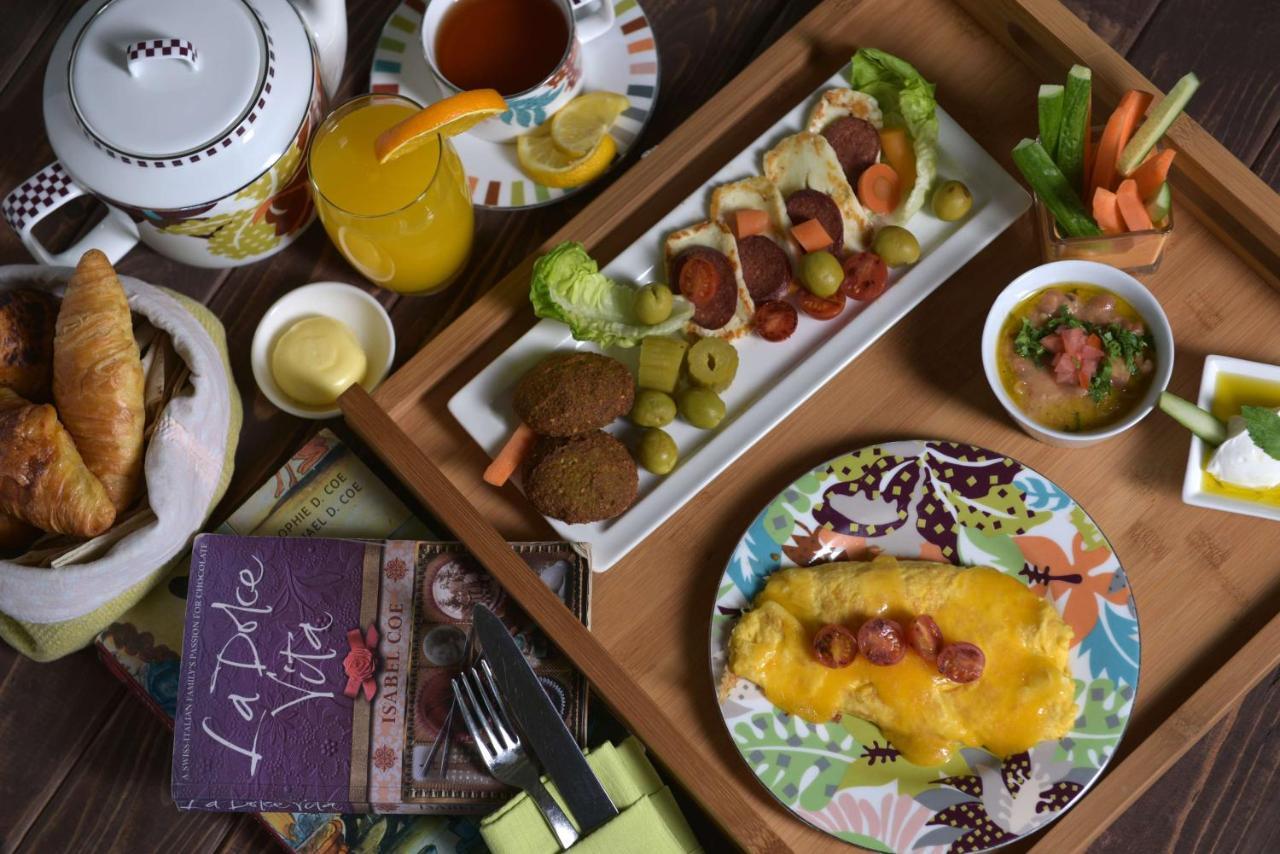 Symphony Style Hotel Kuwait Salmiya Extérieur photo A typical breakfast at the hotel